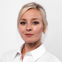 市妇联六届七次执委会议召开