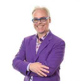  AI战略成为财报关注焦点 摩根士丹利将Meta(META.US)目标价上调至750美元