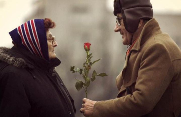 美国鸡肉需求强劲 泰森食品(TSN.US)Q3业绩超预期并上调全年指引