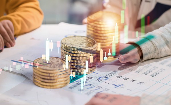  产量对冲油价！西方石油(OXY.US)Q2业绩超预期 同步推进9.5亿美元资产剥离减负