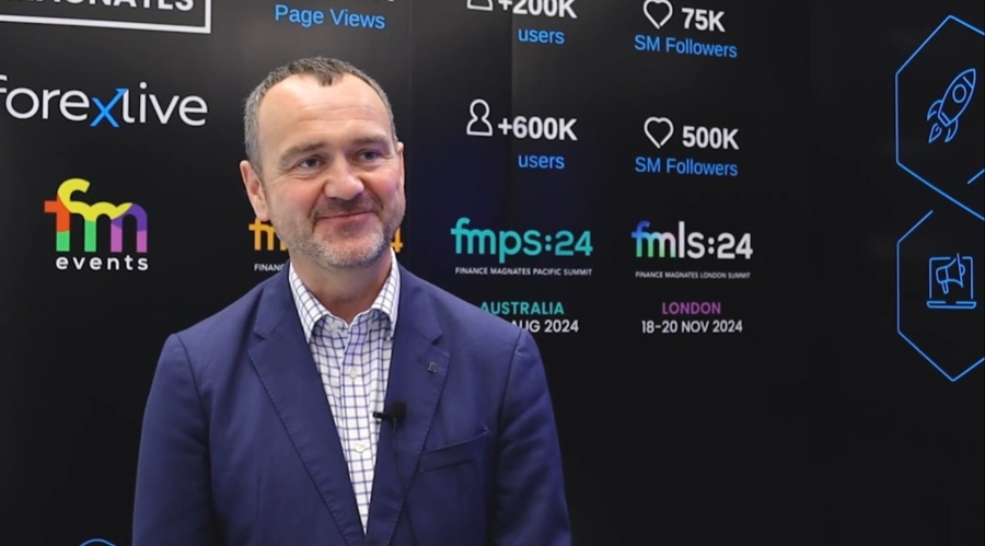 廉江市跑步运动协会：步履铿锵心向党